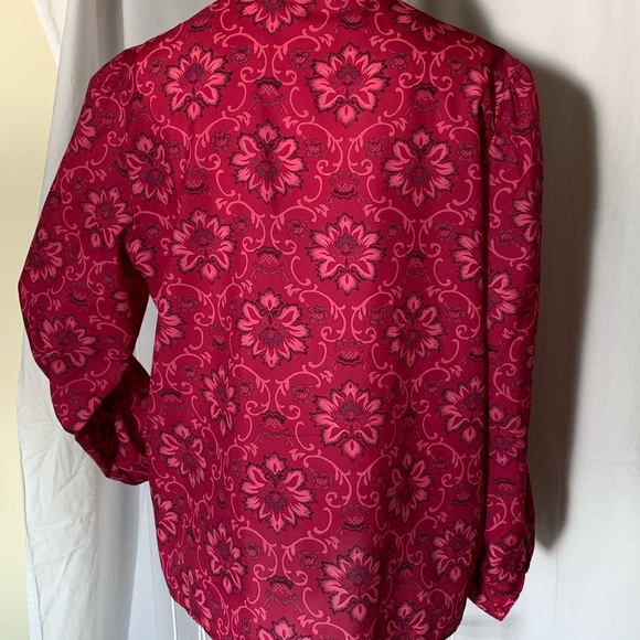 Vintage, long sleeve button-down blouse - Picture 3 of 4